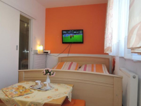 Studio close to the sea for a family